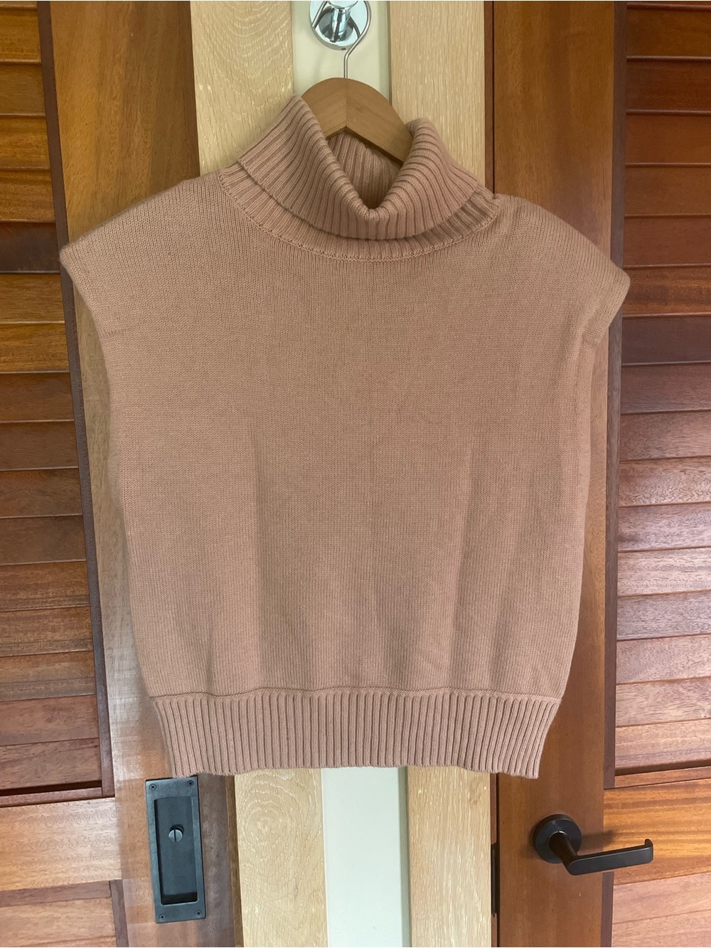 Kenneth Cole Structured Shoulder Turtleneck Sweater Vest